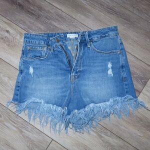 Good American shorts